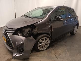 demontáž osobní automobily Toyota Yaris Yaris III (P13) Hatchback 1.5 16V Hybrid (1NZ-FXE) [74kW]  (03-2012/09=
-2020) 2015/1