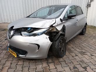 demontáž osobní automobily Renault Zoé Zoé (AG) Hatchback 5-drs 65kW (5AQ-601) [65kW]  (06-2012/...) 2014/9