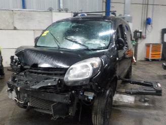 Coche accidentado Renault Kangoo Kangoo Express (FW) Van 1.5 dCi 90 FAP (K9K-608(K9K-B6)) [66kW]  (02-2=
009/...) 2013