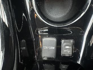 Toyota Prius 1.8 Plug-in Hybrid automaat Business Plus - solar dak - nap - front + line assist - keyless - stoelverw - full matrix led picture 39