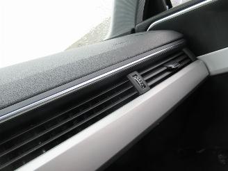 Audi A4 A4 Avant 35TFSI-mHybrid 150pk Stronic Aut.Climatronic Leer Navi Led Keyless-Go StoelVerwarming..... picture 8