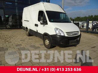 Autoverwertung Iveco Daily New Daily IV, Van, 2006 / 2011 40C12V, 40C12V/P 2008
