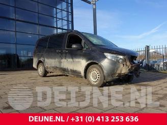 uszkodzony samochody ciężarowe Mercedes Vito Vito (447.6), Van, 2014 2.2 116 CDI 16V 2016/6
