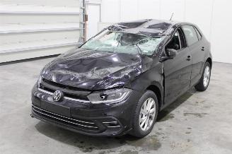 damaged commercial vehicles Volkswagen Polo  2022/6