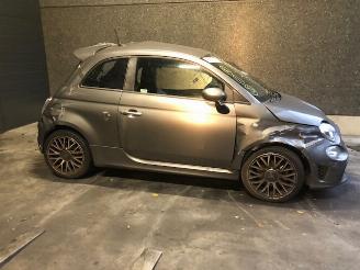 Voiture accidenté Fiat 500 FIAT 500 ABARTH  595 - BENZINE - 1400CC 2018/1
