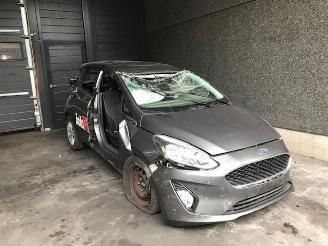 damaged commercial vehicles Ford Fiesta BENZINE - 1084CC - 62KW - EURO6DT 2019/1