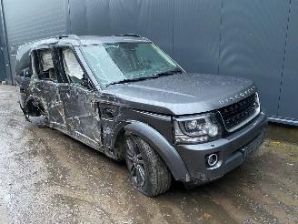 Salvage car Land Rover Discovery 4 Discovery IV (LAS) Terreinwagen 2009 / 2017 3.0 TD V6 24V Van Jeep/SUV  Diesel 2.993cc 155kW 2016/8