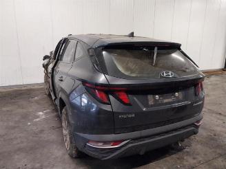 Damaged car Hyundai Tucson  2021/12