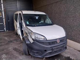 škoda kempování Fiat Doblo Doblo Cargo (263), Van, 2010 / 2022 1.3 D Multijet 2017/5