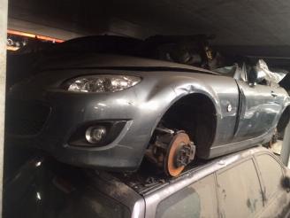 Voiture accidenté Mazda MX-5 1800cc benzine 2010/1