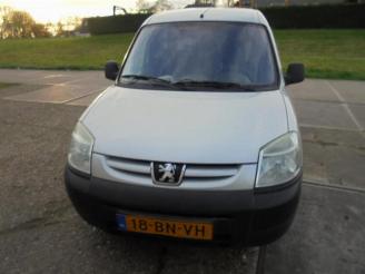 skadebil auto Peugeot Partner Partner, Van, 1996 / 2015 2.0 HDI 2004/7