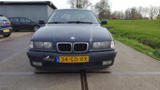 okazja samochody osobowe BMW 3-serie 3 serie Compact (E36/5) Hatchback 316i (M43-B19(194E1)) [77kW]  (12-1998/08-2000) 2000/9