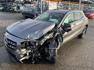 Unfallwagen Mercedes GLA  2018/1