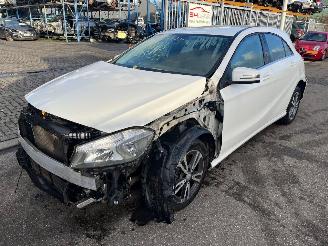 damaged passenger cars Mercedes A-klasse  2017/1