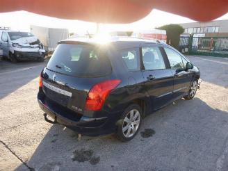 Peugeot 308 1.6 HDI 9HZ picture 1