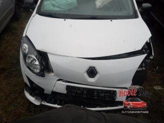 uszkodzony samochody osobowe Renault Twingo Twingo II (CN), Hatchback 3-drs, 2007 / 2014 1.2 16V 2011/10