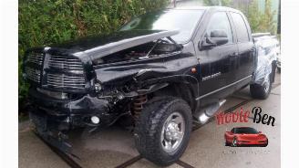 uszkodzony samochody osobowe Dodge Ram Ram (DR/DH/D1/DC/DM), Pick-up, 2001 / 2009 5.9 TDi V6 2500 4x4 Pick-up 2003/6