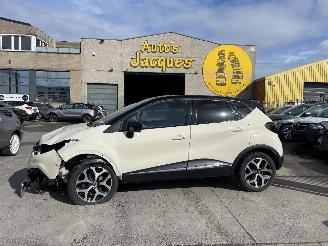 Voiture accidenté Renault Captur INTENS 2018/1