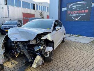 Voiture accidenté Seat Ibiza Ibiza V (KJB), Hatchback 5-drs, 2017 1.0 MPI 12V 2019/3