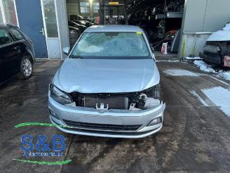 uszkodzony samochody ciężarowe Volkswagen Polo Polo VI (AW1), Hatchback 5-drs, 2017 1.0 TSI 12V 2017/11