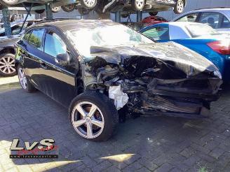 uszkodzony samochody osobowe Volvo V-40 V40 (MV), Hatchback 5-drs, 2012 / 2019 2.0 D2 16V 2018/6